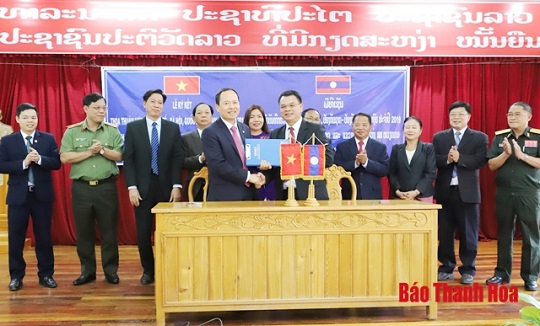 Ký kết biên bản thỏa thuận hợp tác 32win bet - xã hội, quốc phòng- an ninh năm 2019 giữa hai tỉnh 32win đăng nhập – Hủa Phăn