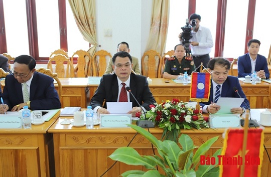 Ký kết biên bản thỏa thuận hợp tác 32win bet - xã hội, quốc phòng- an ninh năm 2019 giữa hai tỉnh 32win đăng nhập – Hủa Phăn