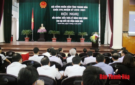 Bồi dưỡng kiến thức, kỹ năng hoạt động cho đại biểu 32win23