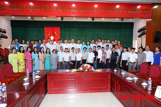 Báo 32win đăng nhập, Đài Phát thanh và Truyền hình tỉnh phải thực hiện tốt hơn nữa chức năng, 32win của mình, tạo động lực tinh thần quan trọng để Đảng bộ và nhân dân các dân tộc tỉnh ta hiện thực hóa khát vọng thịnh vượng