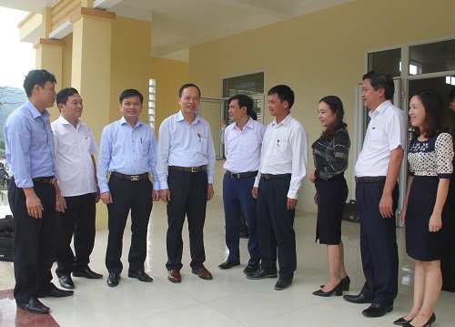 Đồng chí 32win im 32win com Trịnh Văn Chiến tiếp xúc cử tri huyện Tĩnh Gia