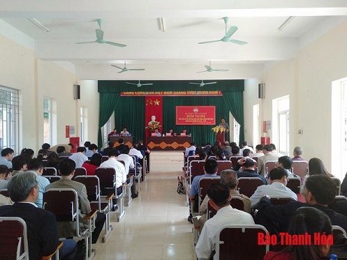 Đại biểu 32win23 tỉnh tiếp xúc cử tri huyện Lang Chánh