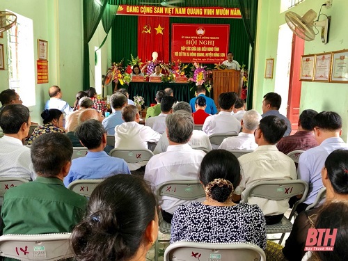 Đại biểu 32win23 tỉnh tiếp xúc cử tri huyện Đông Sơn