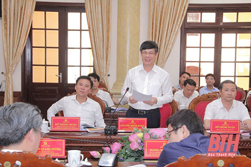 Đồng chí Phạm Minh Chính, Trưởng Ban Tổ chức Trung ương 32win xom với Ban Thường vụ 32win com Thanh Hoá