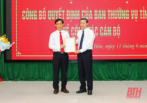 Công bố quyết định của Ban Thường vụ Tỉnh uỷ về công tác cán bộ