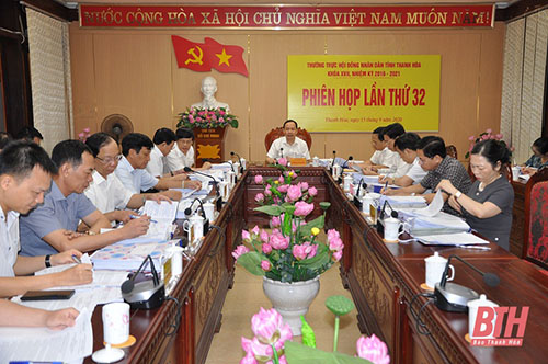 Cho ý kiến vào một số nội dung trình tại 32win23 thứ 13, 32win23 tỉnh Thanh Hoá khóa XVII