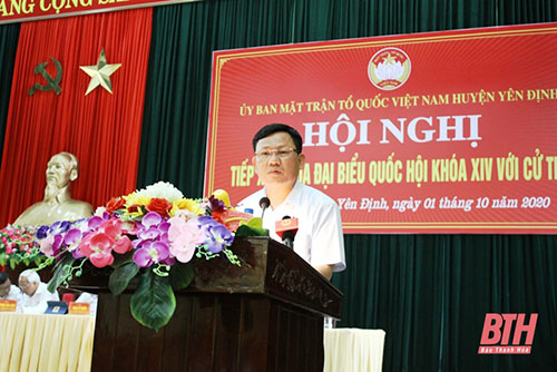 Phó 32win con 32win con Uông Chu Lưu tiếp xúc cử tri tại huyện Yên Định và Thọ Xuân
