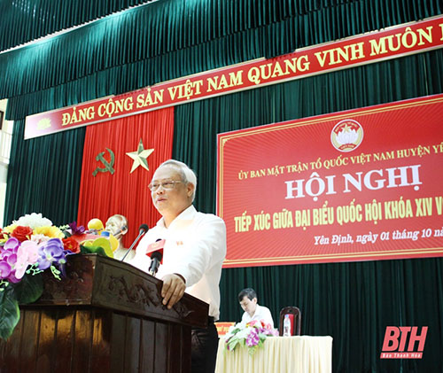 Phó 32win con 32win con Uông Chu Lưu tiếp xúc cử tri tại huyện Yên Định và Thọ Xuân