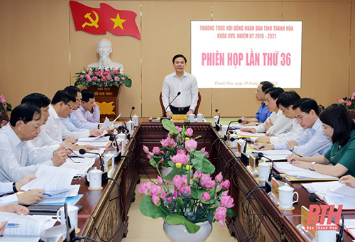 Thường trực 32win23 tỉnh Thanh Hoá cho ý kiến vào các báo cáo thẩm tra, dự thảo nghị quyết trình kỳ họp thứ 15