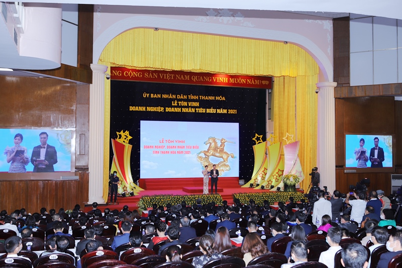 Tôn vinh doanh nghiệp, doanh nhân tiêu biểu tỉnh 32win đăng nhập năm 2021