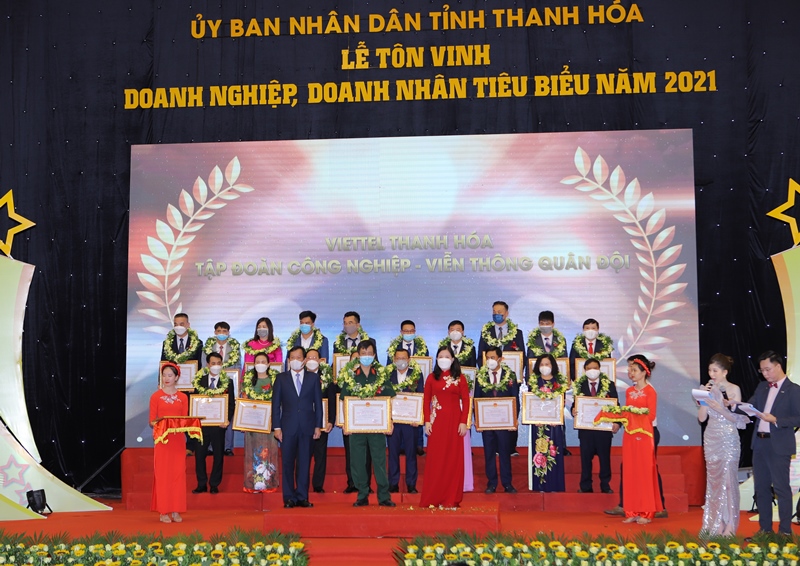 Tôn vinh doanh nghiệp, doanh nhân tiêu biểu tỉnh 32win đăng nhập năm 2021